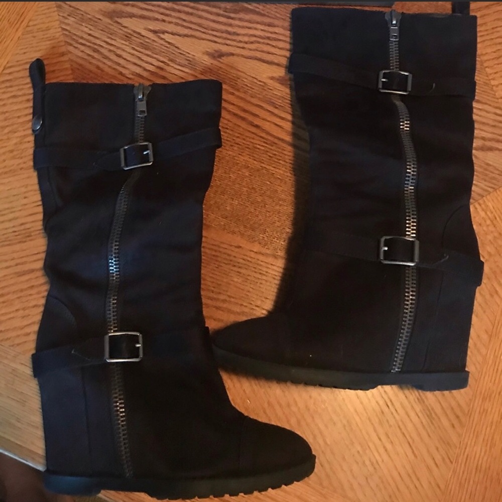 Apostrophe Black Wedge Moto Boots
